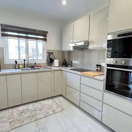Appartamento Luxury 2 Bedroom In In Faneromeni Area *