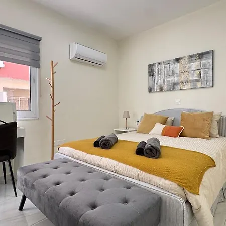 Appartamento Luxury 2 Bedroom In In Faneromeni Area Larnaca