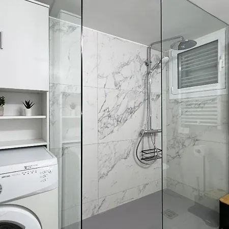 Luxury 2 Bedroom In In Faneromeni Area Appartamento Larnaca